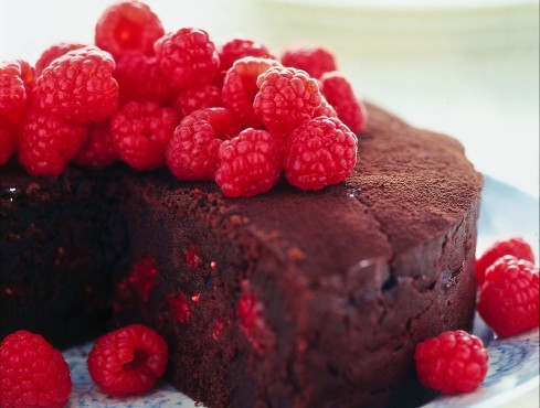 ricetta torta di lamponi e cioccolato - Cosa Cucino Oggi? Antipasti, primi, secondi e dolci spiegati passo passo.